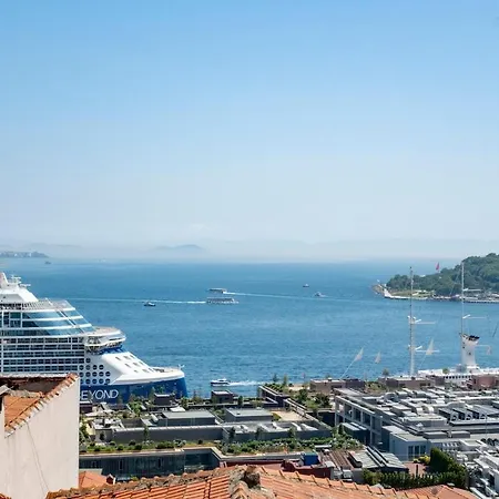 شقة 5-bedroom With Sea View اسطنبول