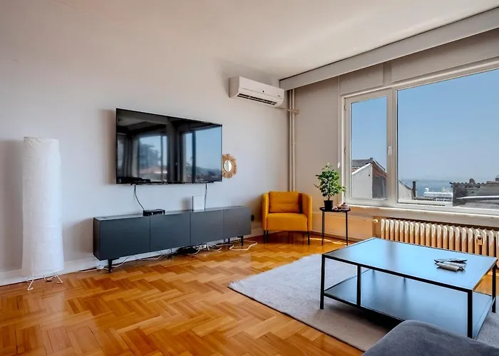 شقة 5-bedroom With Sea View