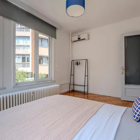 5-bedroom With Sea View *